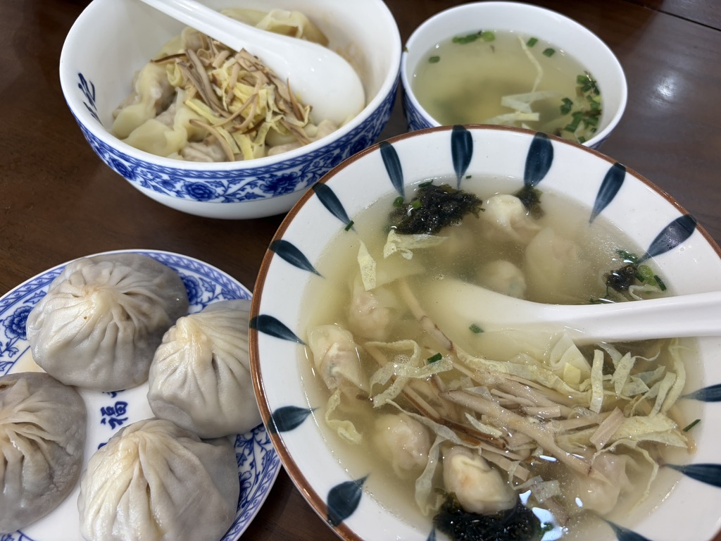 下面的馄饨是我的